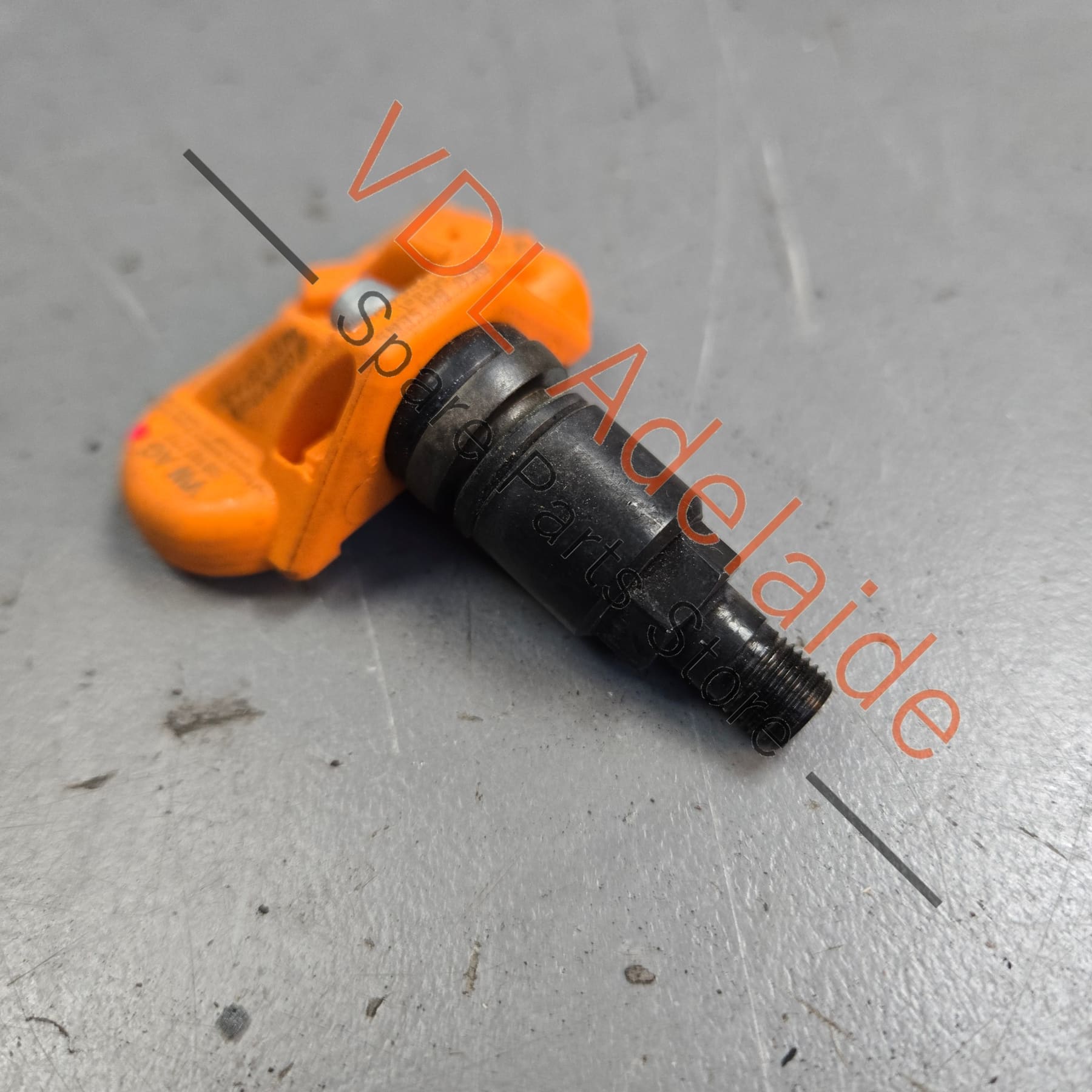     VW Audi Porsche Tyre Pressure Monitoring Sensor 5Q0907275F