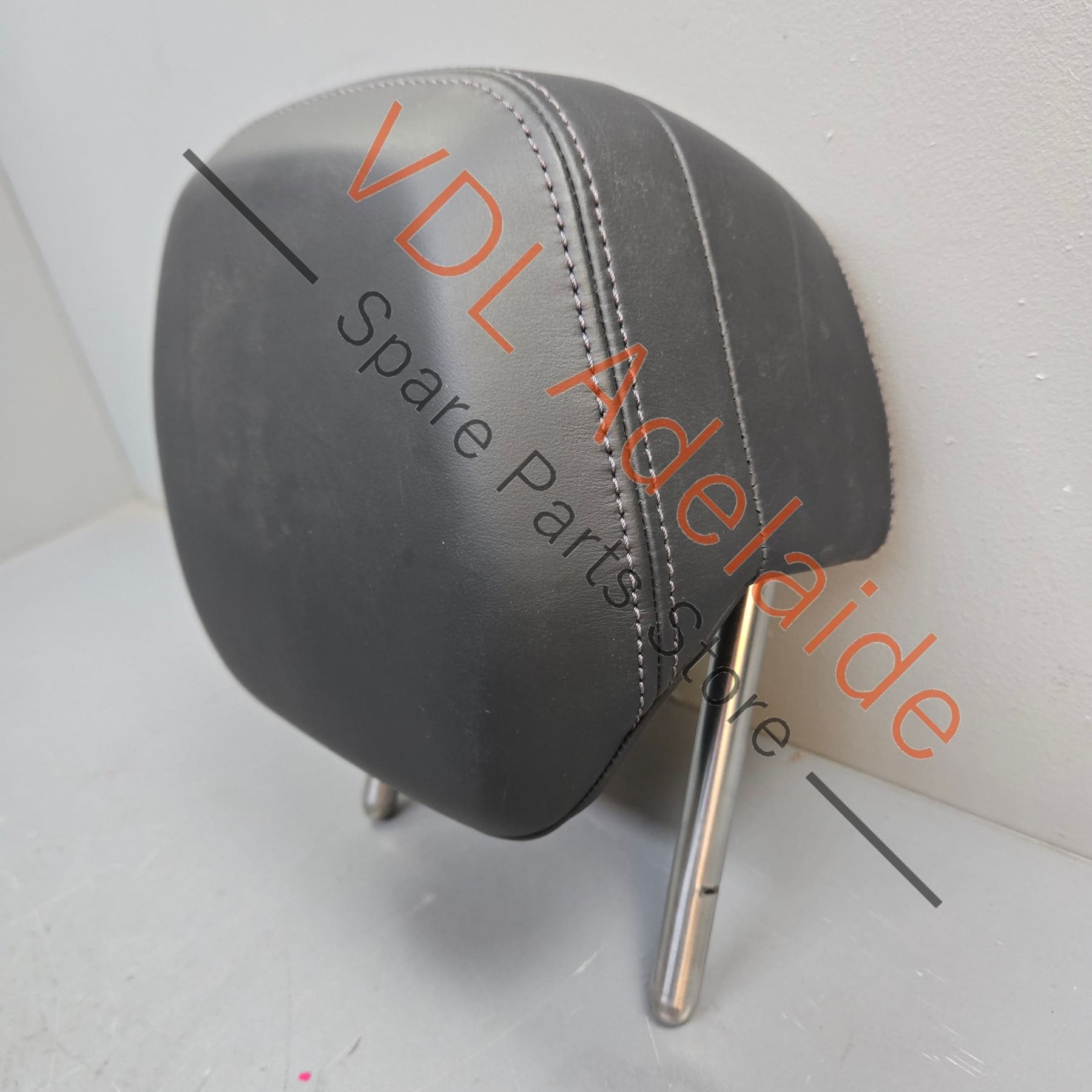     Porsche Cayenne 958 Head Rest Headrest Black Leather Rear Seat Centre 95852290020 8YR