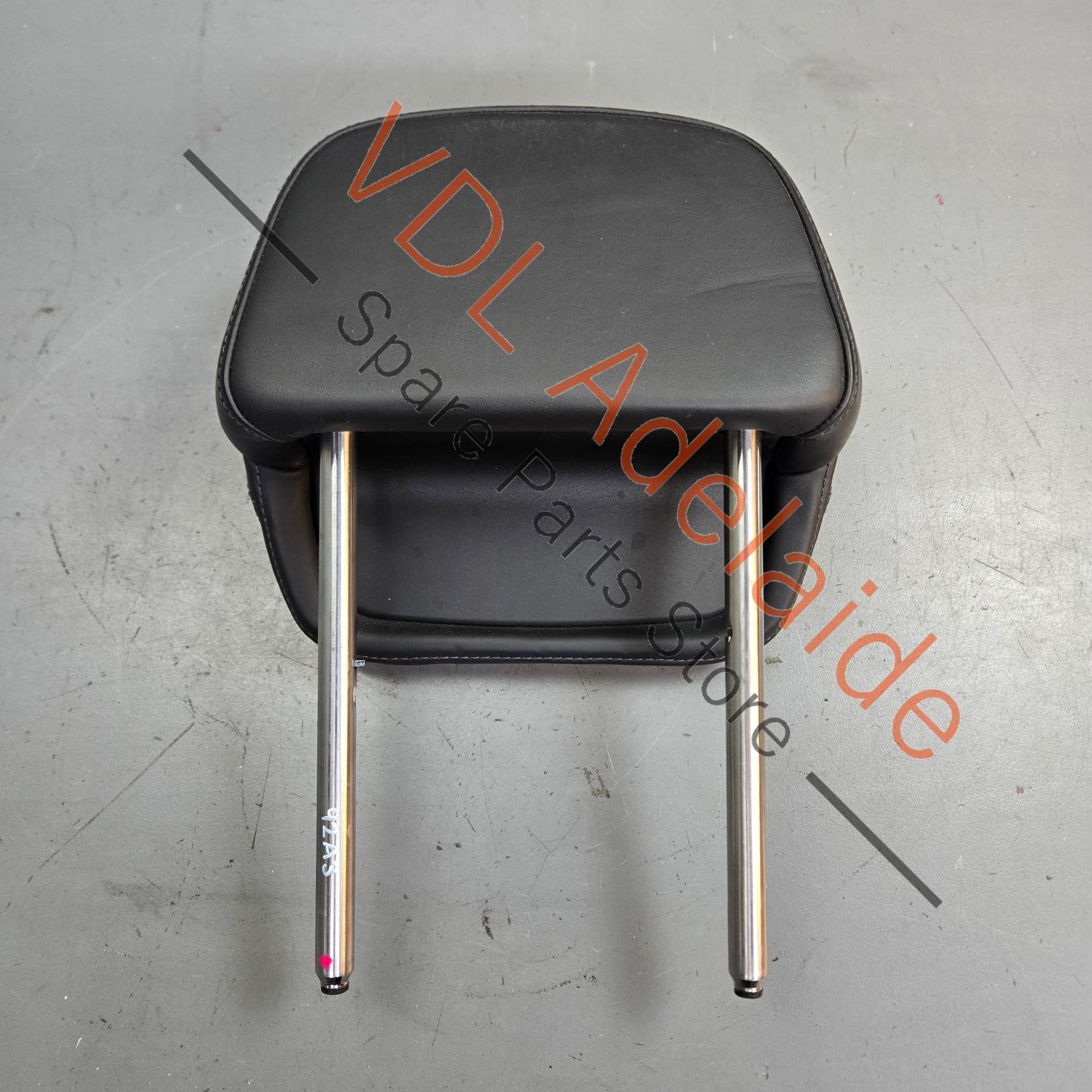     Porsche Cayenne 958 Head Rest Headrest Black Leather Rear Seat Left 95852281300 8YR