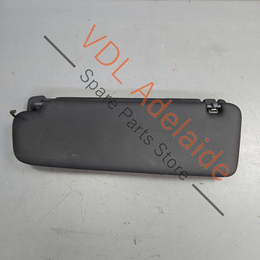 7P0857552    Porsche Cayenne 958 Right Side Sun Visor 95873155207 AY1 7P0857552