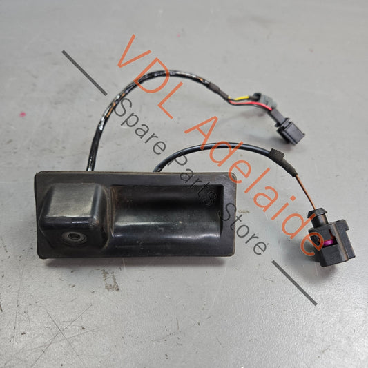 7P5827566A    Porsche Cayenne 958 92A Reverse Camera Rear Lid 95864529002 7P5827566A