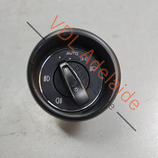 7P5941531B    Porsche Cayenne 958 Headlight Switch 7P5941531B 95861353305