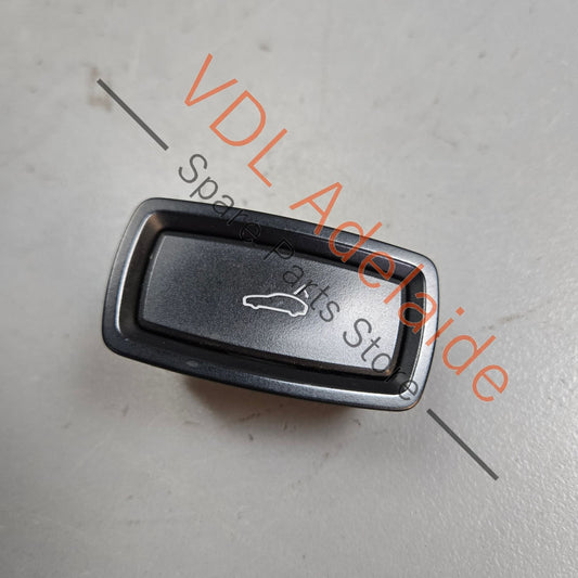 7PP 959 832 K  IVI    Porsche Cayenne 958 Electric Automatic Rear Boot Trunk Release Close Button 7PP959832K 7PP959832F