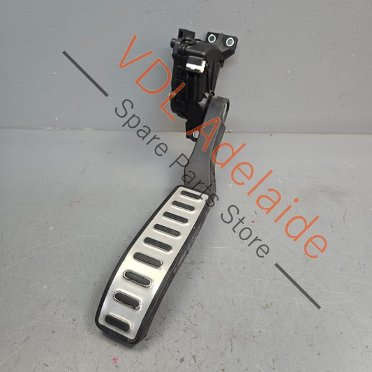 7L0723507E    Porsche Cayenne 955 957 958 Throttle Pedal RHD 7L0723507E 95542302450