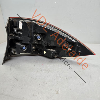 95863109501 958945095   Porsche Cayenne 958 Left Rear Outer Tail Light 95863109501 7P5945095F 958945095