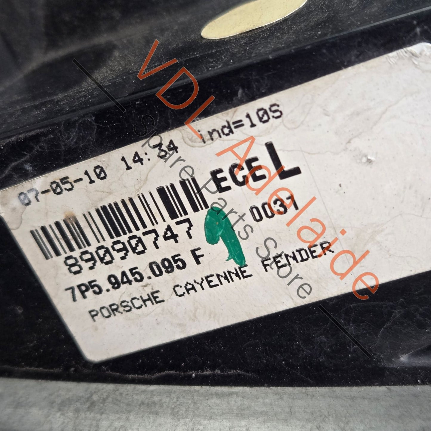 95863109501 958945095   Porsche Cayenne 958 Left Rear Outer Tail Light 95863109501 7P5945095F 958945095