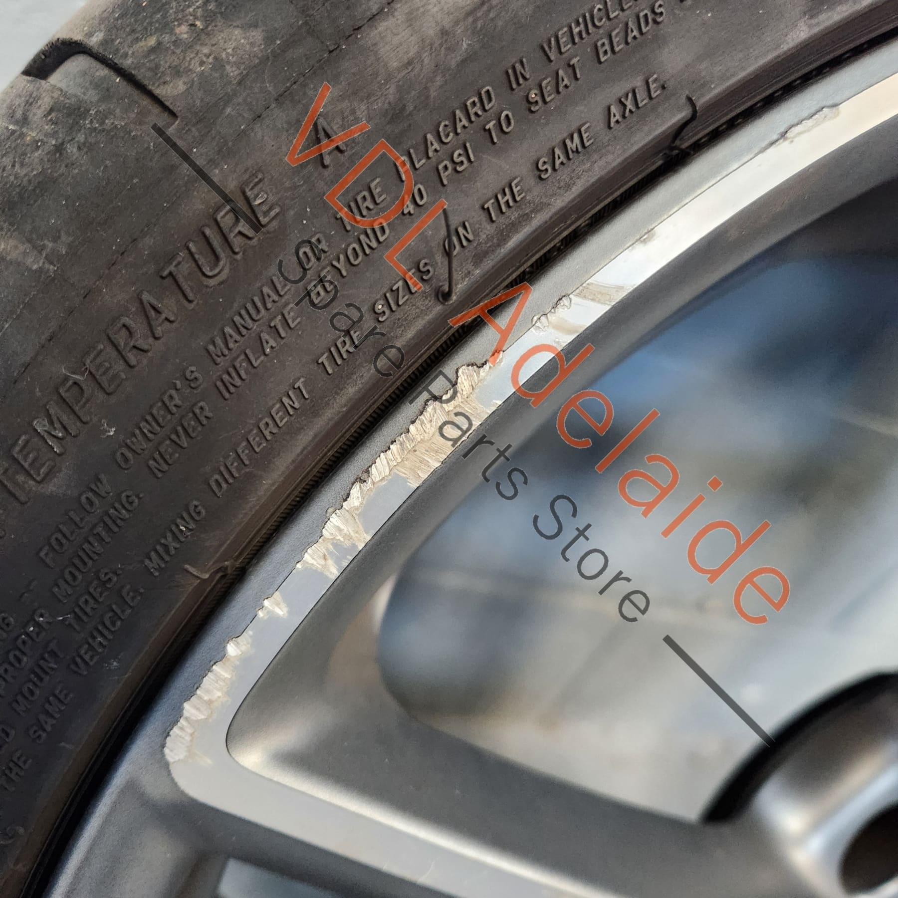 8V0601025AT 8V0601025FE   Audi A3 S3 8V 19in 19x8 Alloy Wheel Genuine OEM 8V0601025AT 8V0601025FE #01