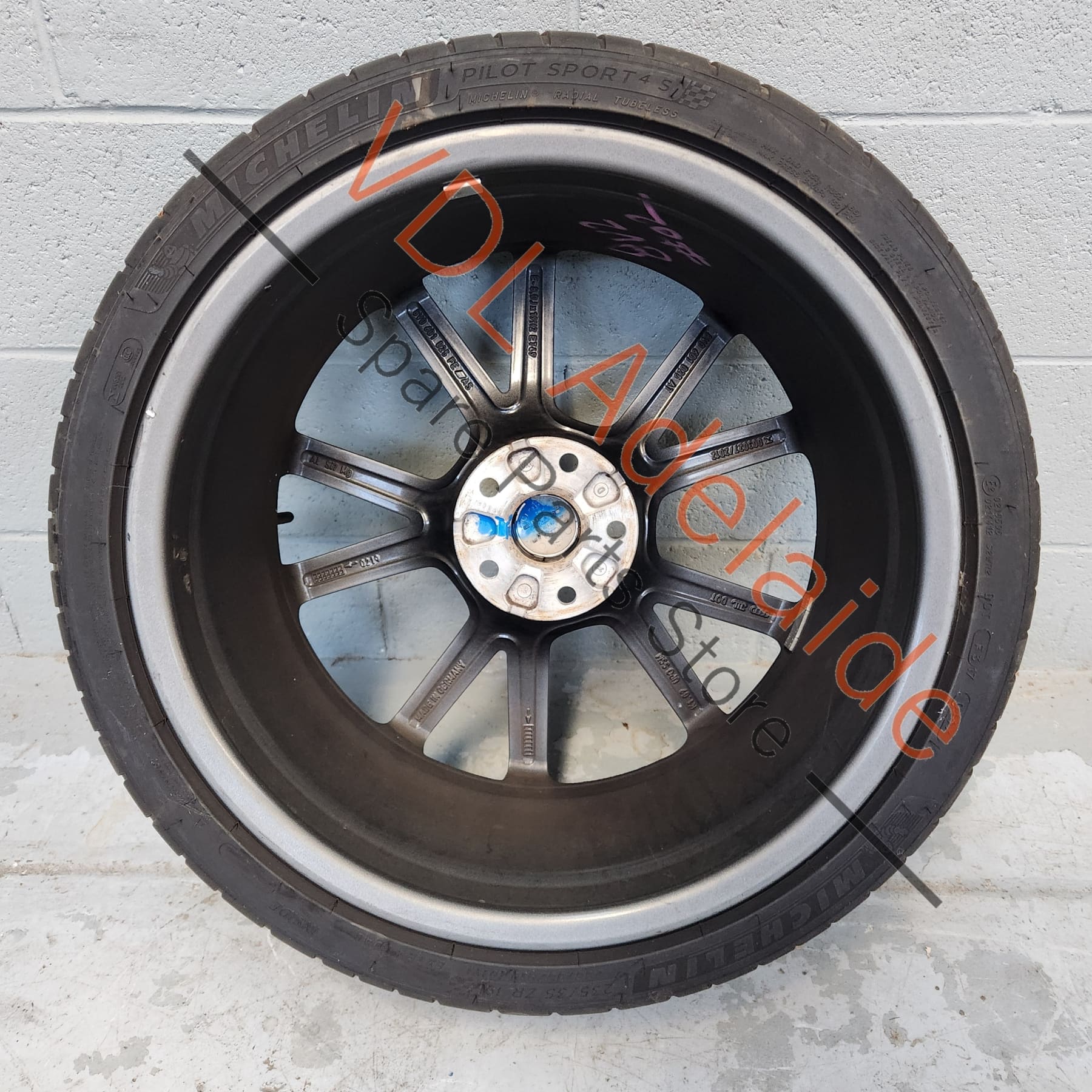 8V0601025AT 8V0601025FE   Audi A3 S3 8V 19in 19x8 Alloy Wheel Genuine OEM 8V0601025AT #02