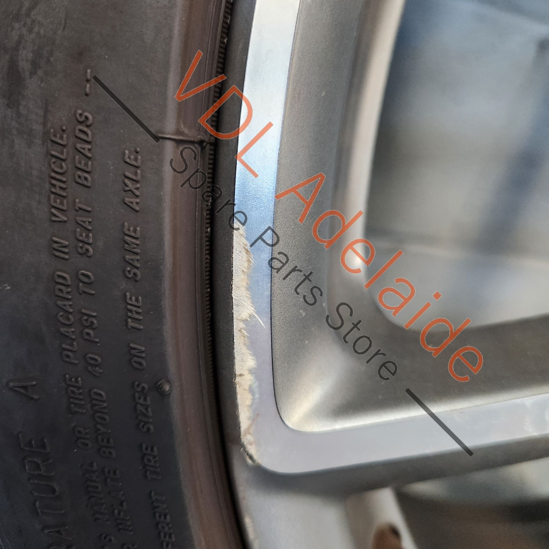 8V0601025AT 8V0601025FE   Audi A3 S3 8V 19in 19x8 Alloy Wheel Genuine OEM 8V0601025AT #04