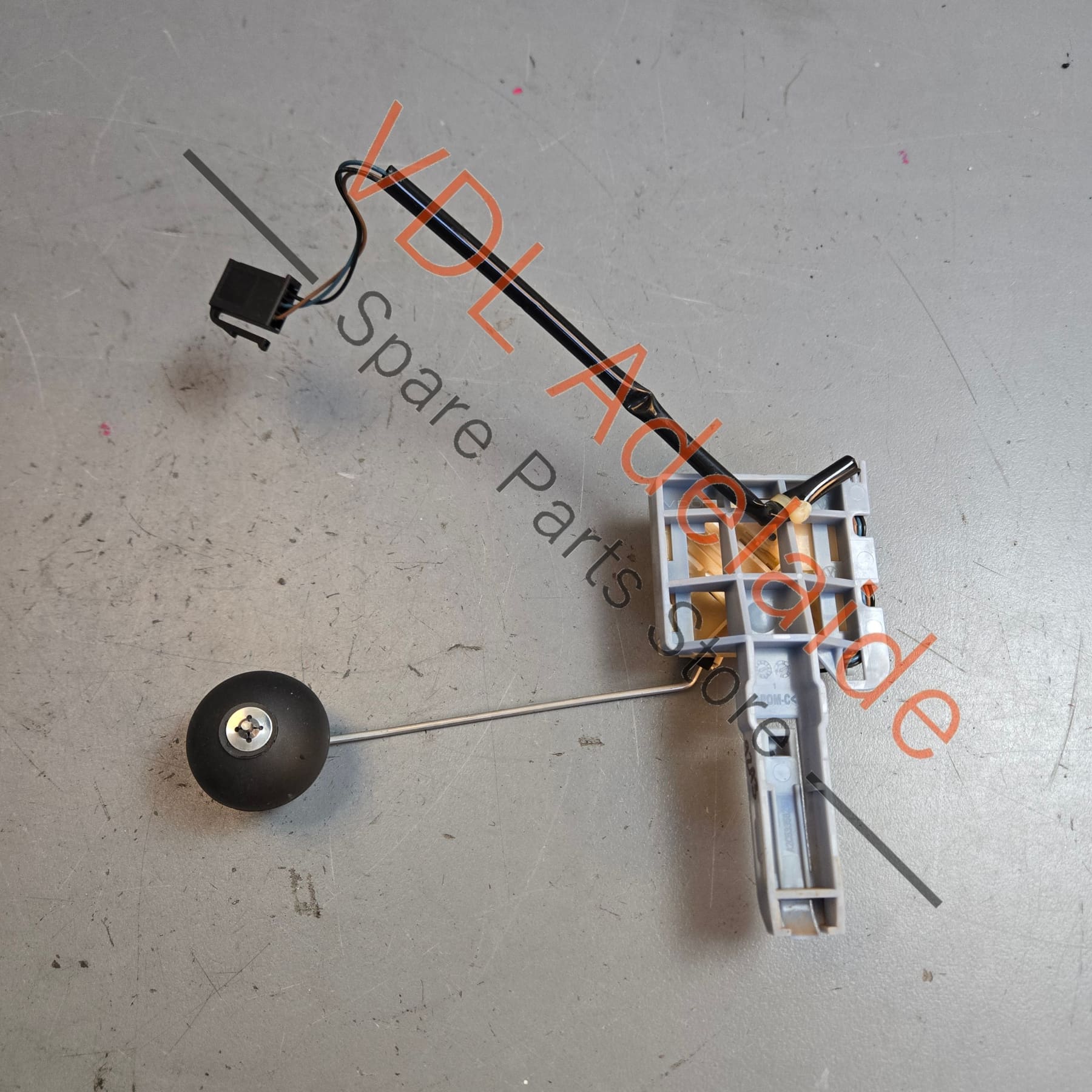 95862083202 7P0919673A   Porsche Cayenne 958 Fuel Level Sensor Sender 7P0919673A 95862083202