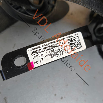 7P0857705 958 803 001 02 HCP   Porsche Cayenne 958 92A Front Right Seatbelt 7P0857706 95880300202 HCP