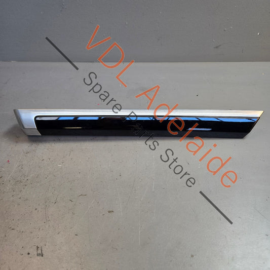 7P5867420F 6BB 95855541000 6BB   Porsche Cayenne 958 92A Gloss Black Front Right Door Trim Insert 7P5867420F 95855541000 6BB