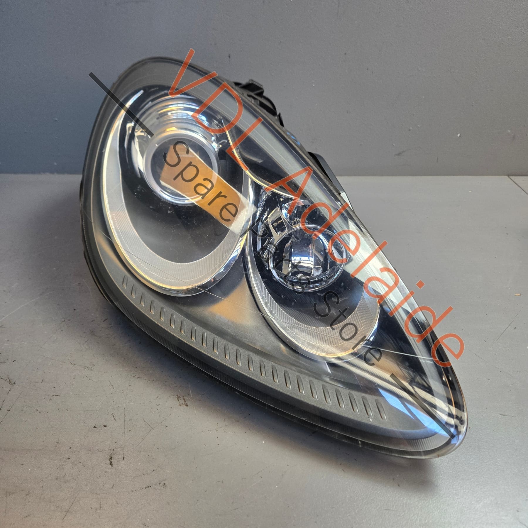 7P5941032S 958 631 176 12   Porsche Cayenne 958 Right Xenon Headlight 95863117612 7P5941032S