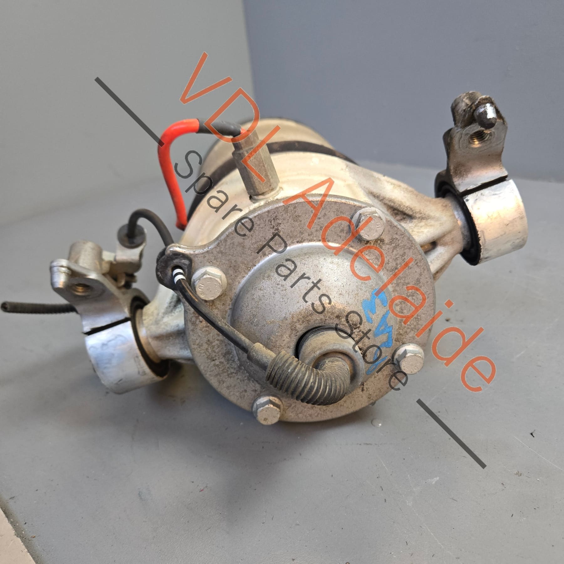 7P5616019N 958 358 019 08   Porsche Cayenne 958 Left Rear Air Suspension Strut Shock Absorber 7P5616019N 95835801908