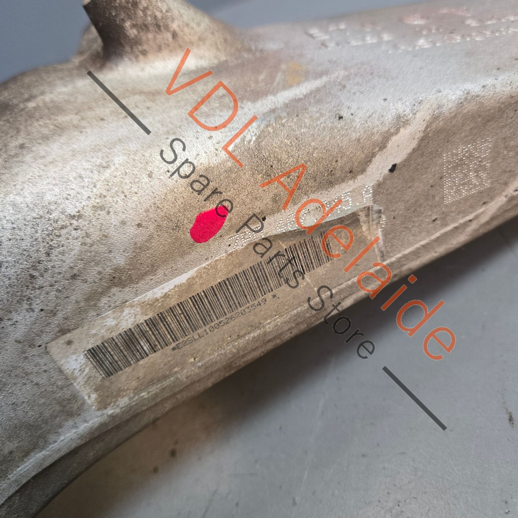 958 341 155 00 7P0407245A   Porsche Cayenne Front Left Hub Knuckle Suspension 95834115500 7P0407245A