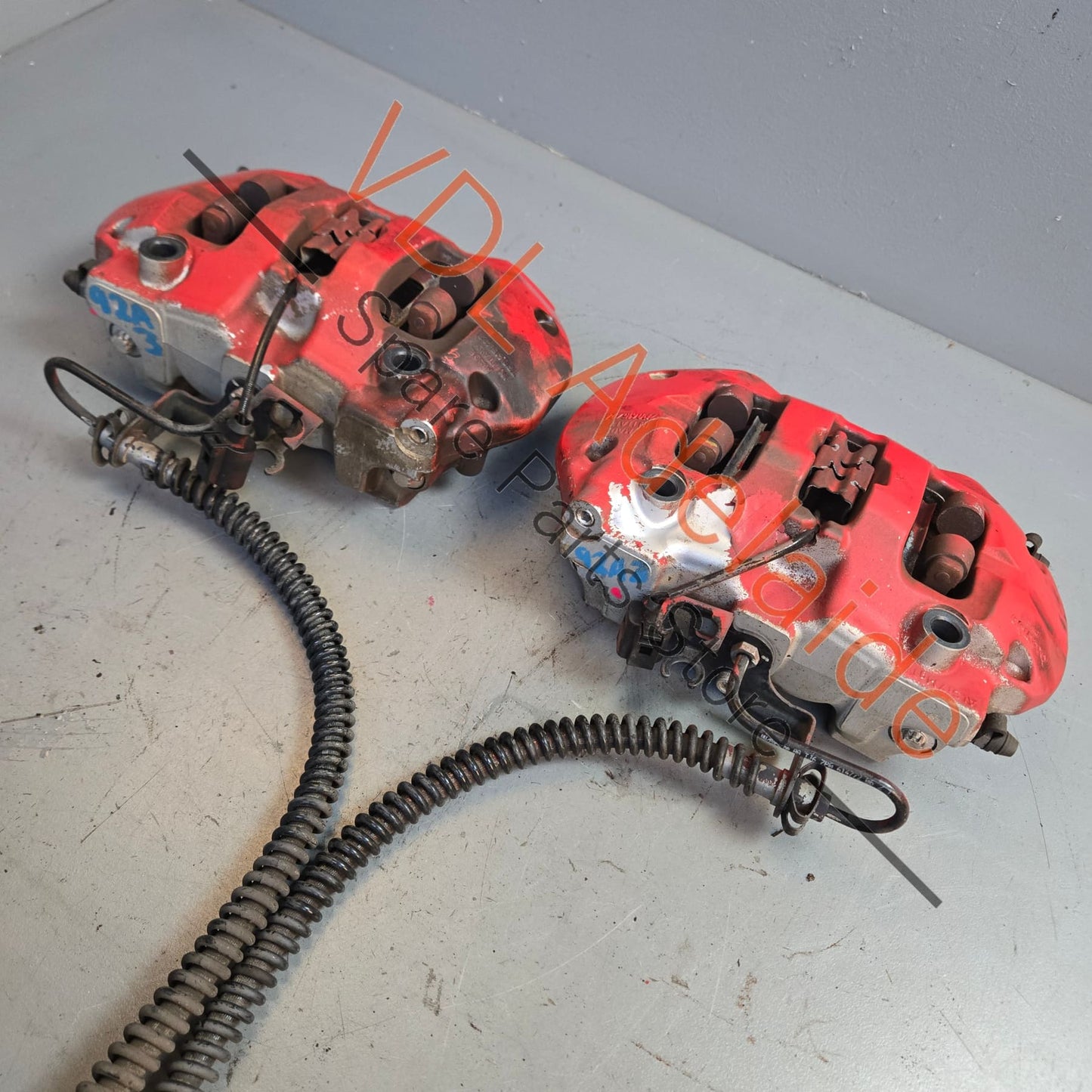 7P0 615 423 7P5 615 423 AG 958 352 423 40 958 352 424 40 Pair of Porsche Cayenne 955 957 958 Rear Brake Calipers Brembo 330mm 4x Piston