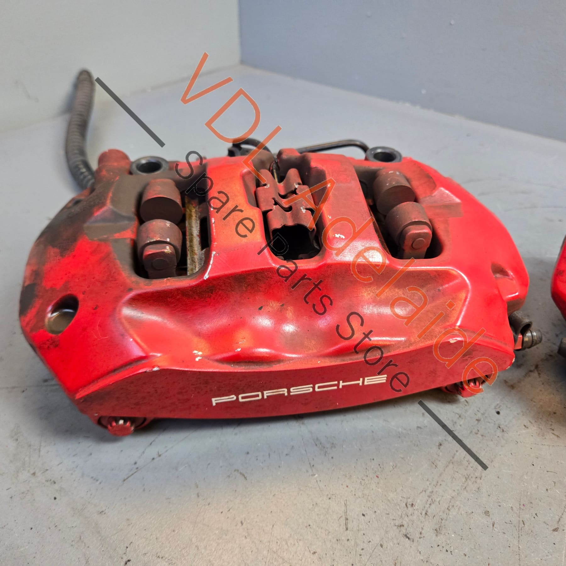 7P0 615 423 7P5 615 423 AG 958 352 423 40 958 352 424 40 Pair of Porsche Cayenne 955 957 958 Rear Brake Calipers Brembo 330mm 4x Piston