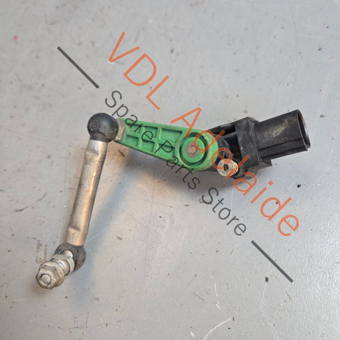 7P0616571 95833107700   Porsche Cayenne 958 Rear Level Sensor 7P0616571 95833107700