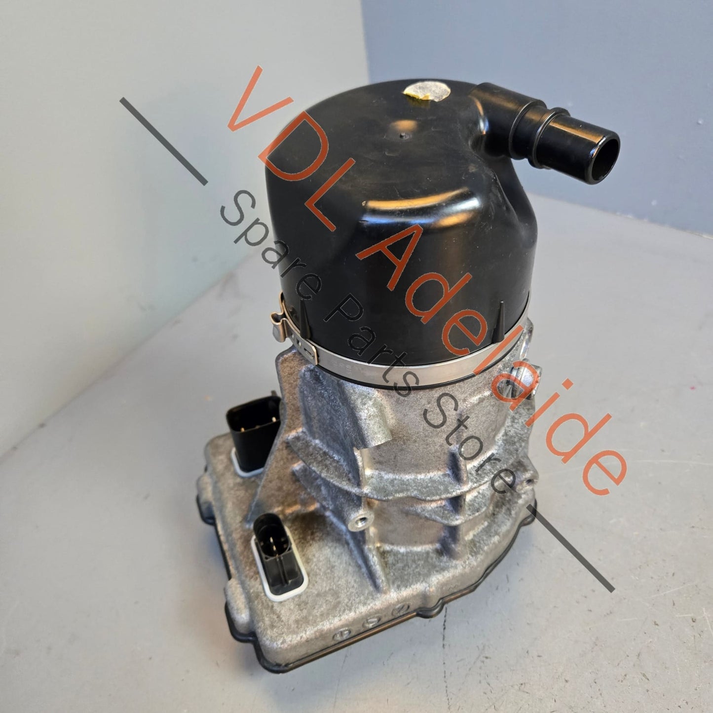 7P0423155C 958 314 155 03   Porsche Cayenne 958 Hybrid Power Steering Pump 95831415503