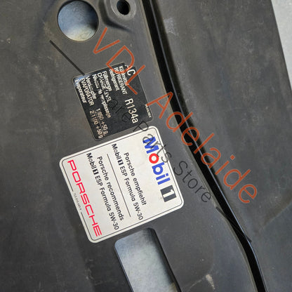 7P5805806  95855680601 9B9   Porsche Cayenne 958 92A Radiator Upper Cover Trim 7P5805806 95855680601 9B9