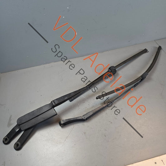 7P0955409C 7P0955410C   Porsche Cayenne 958 Windscreen Wiper Arm Set L & R 7P0955409C 7P0955410C
