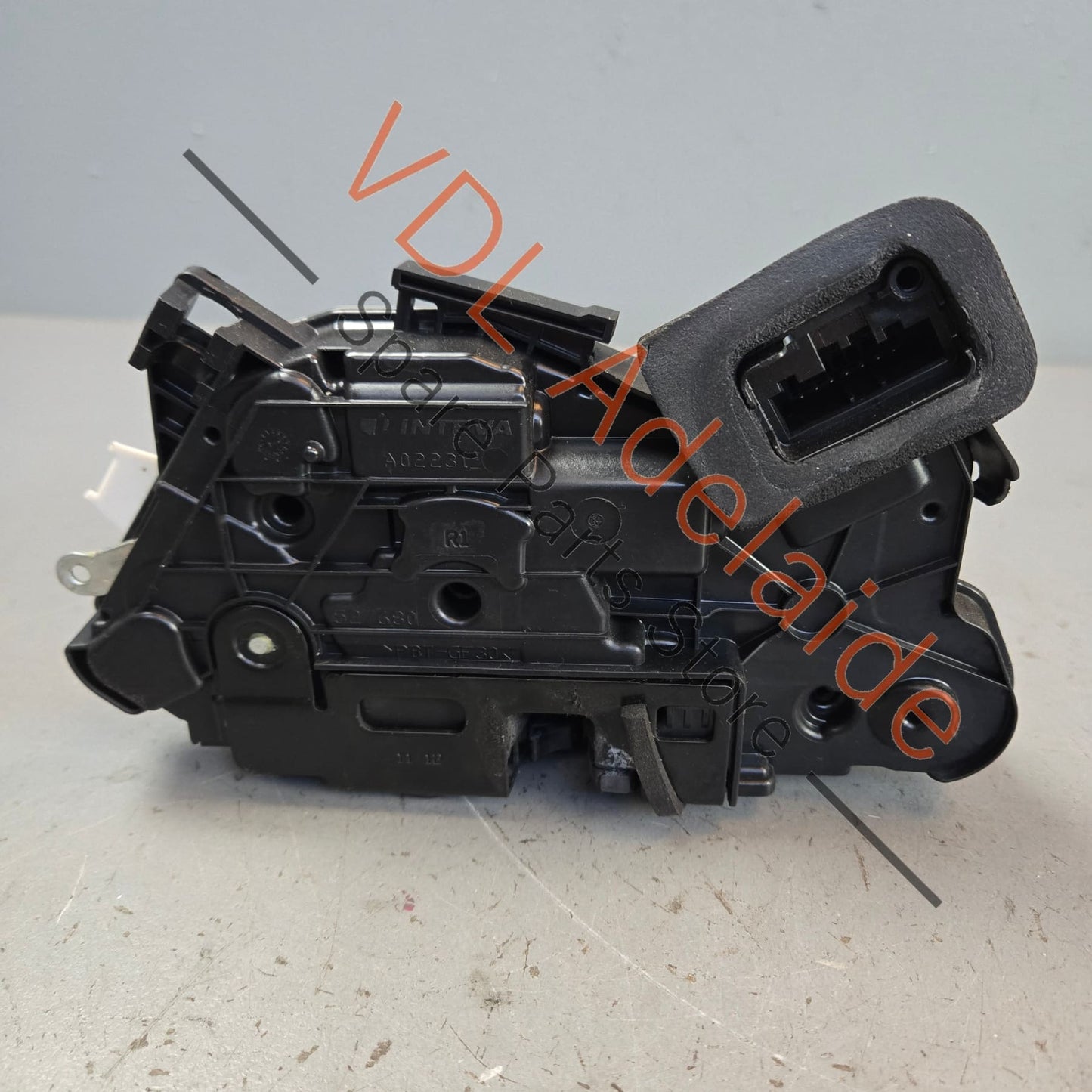 5K2837016D    VW Polo MK5 6R Golf Front Right Door Lock Mechanism 5K2837016D