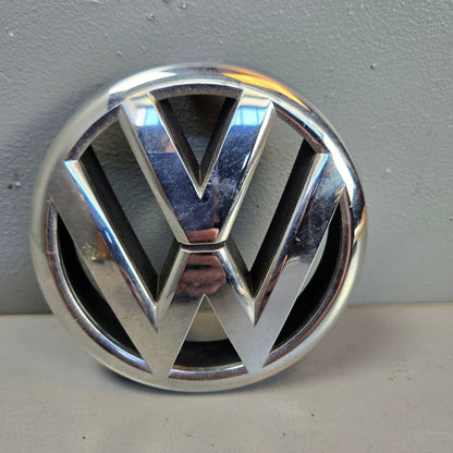 6R0853600A 6R0853600AULM   VW Polo MK5 6R Front Grille Badge 6R0853600A Chrome