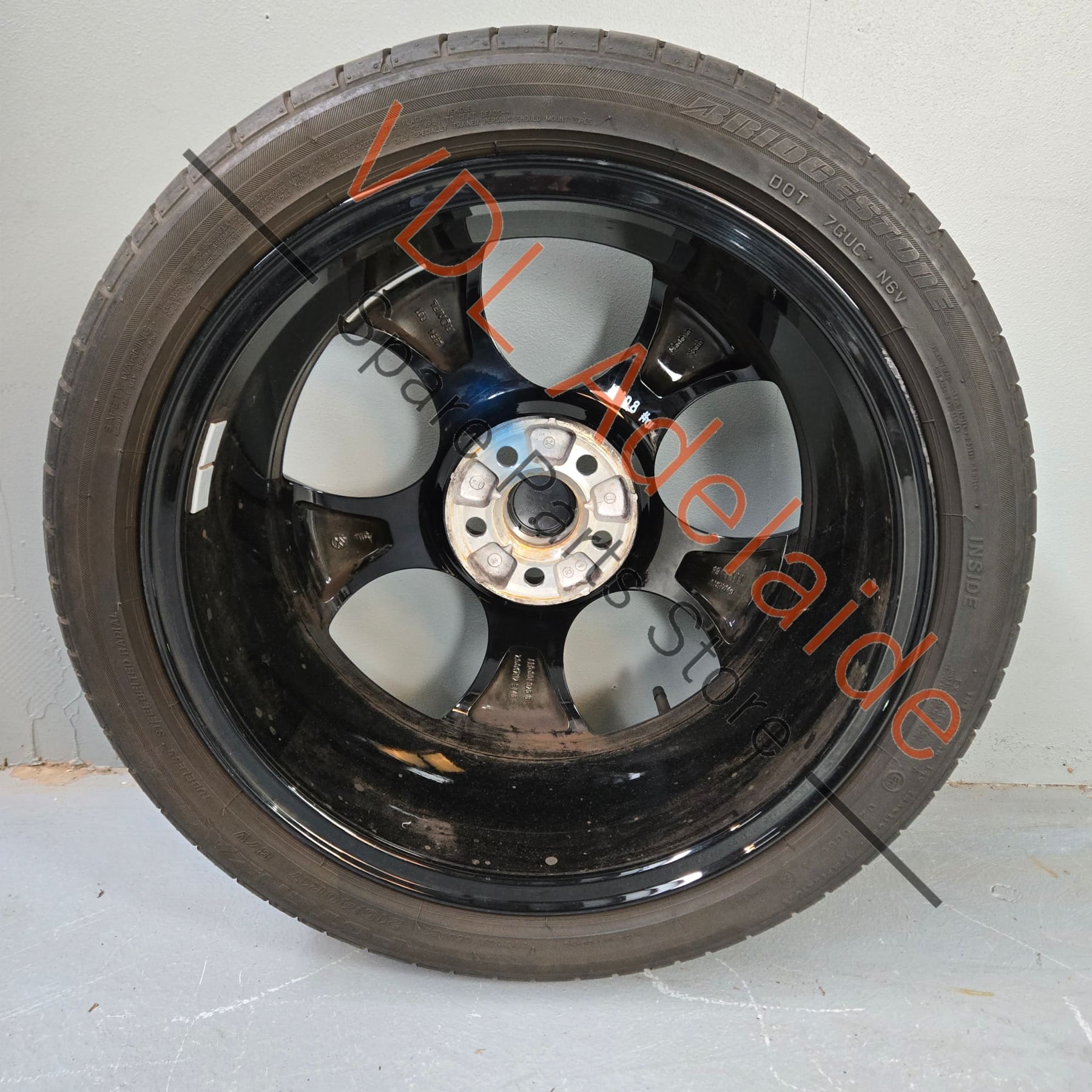 6R0601025S    Genuine VW Polo Gti Alloy Wheel 17in 17x7 Detroit Machined Face 5x100 ET46 #01