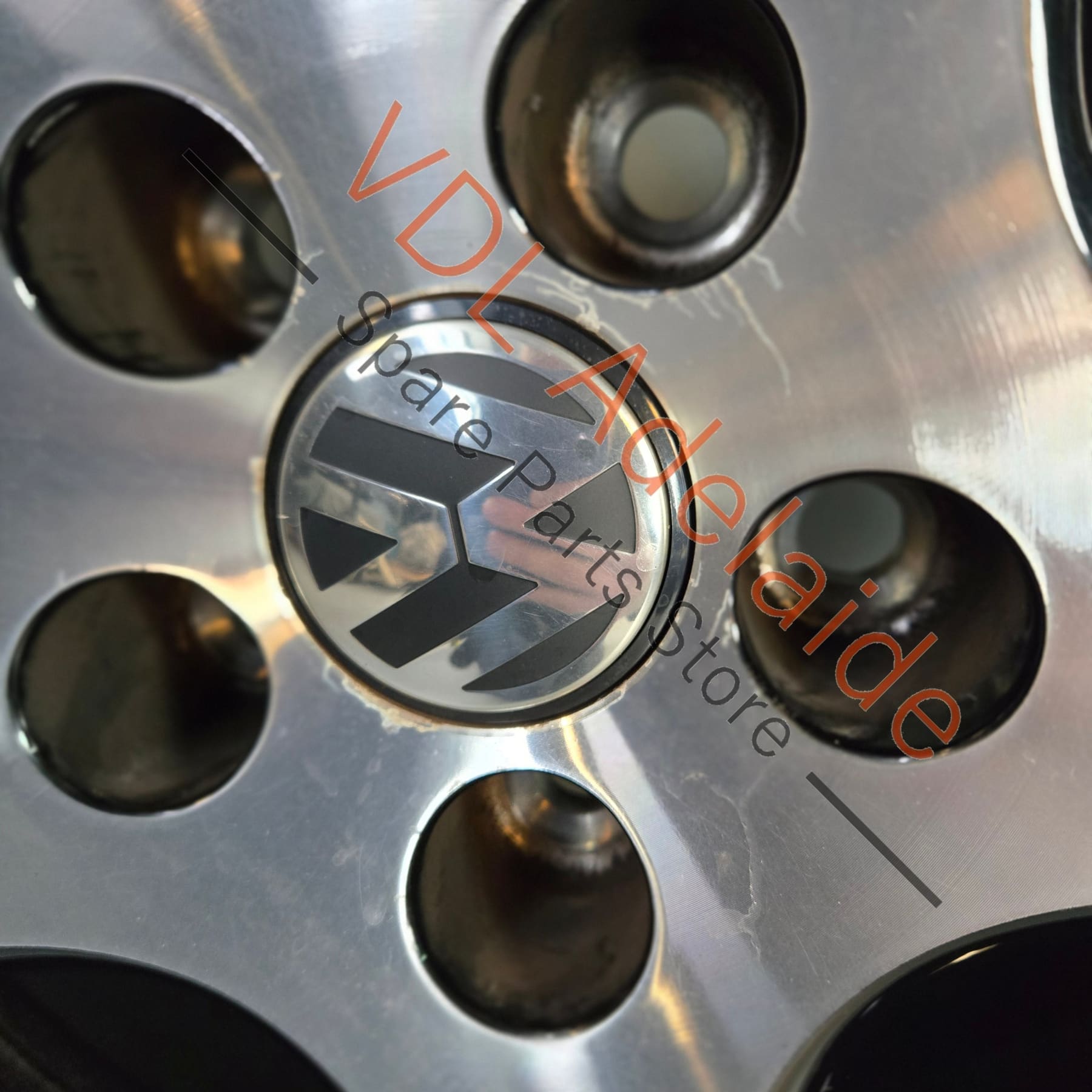 6R0601025S    Genuine VW Polo Gti Alloy Wheel 17in 17x7 Detroit Machined Face 5x100 ET46 #03