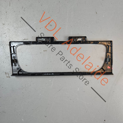 6R2820039C041 6R2820039C   VW Polo AC Switch Surround Trim Gloss Black 6R2820039C