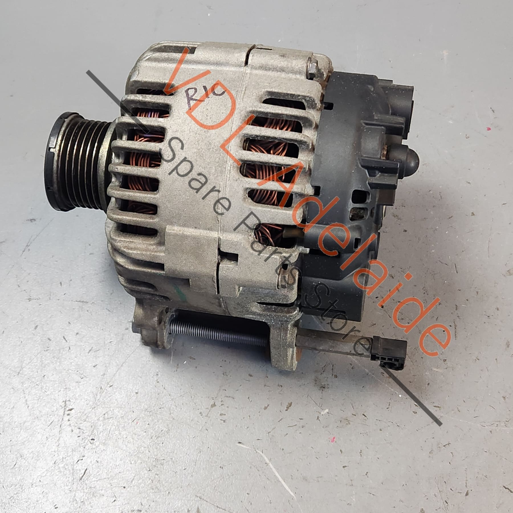 06F903023P    VW Golf MK5 R32 Audi S3 Alternator 140A 06F903023P