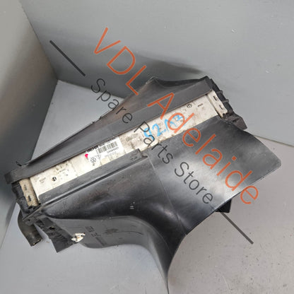 7P0121212 95810621200   Porsche Cayenne 92A 958 Right side Additional Radiator with air guides 95810621200 7P0121212