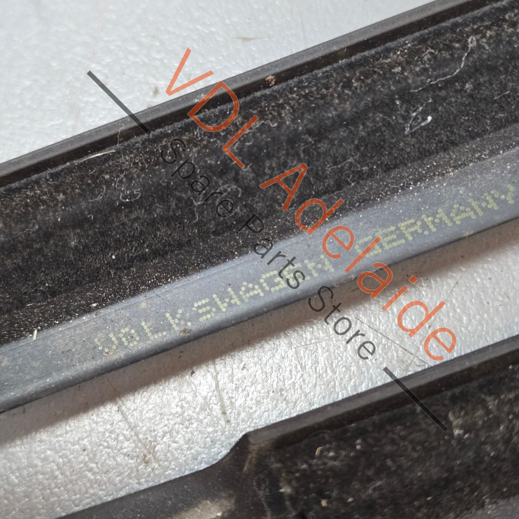 6R4837477 6R4837478 6R6839477 6R6839478 VW Polo MK5 Set of Exterior Window Aperture Seals Strip Mouldings Rubber 6R4837477 6R4837478 6R6839477 6R6839478