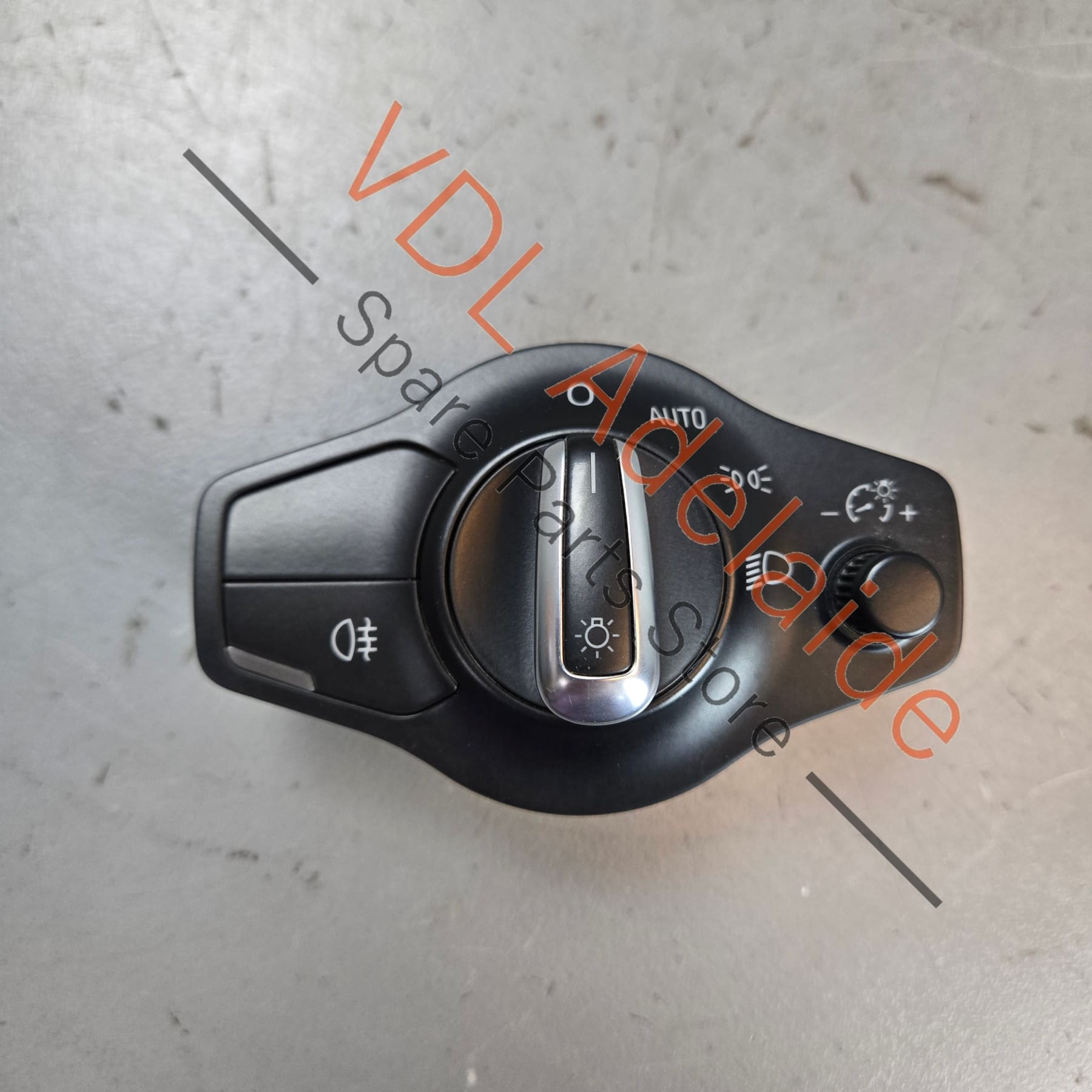 8K0941531AQ    Audi RS5 Headlight Switch 8K0941531AQ