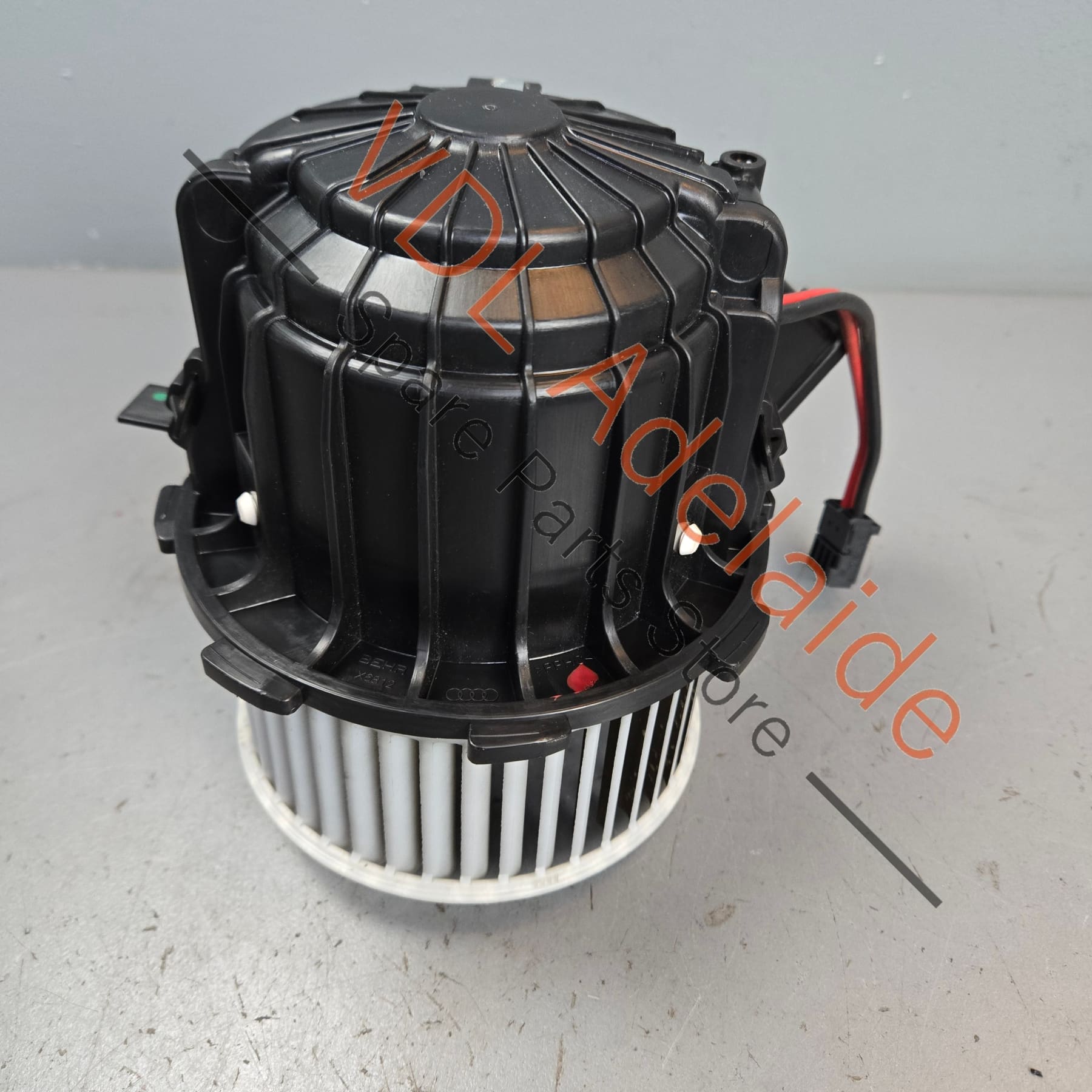 8T2820021    Audi A5 S5 RS5 Blower Fan 8T2820021
