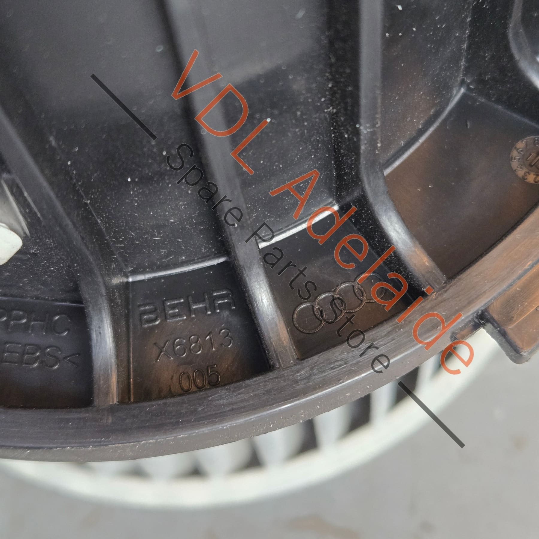 8T2820021    Audi A5 S5 RS5 Blower Fan 8T2820021