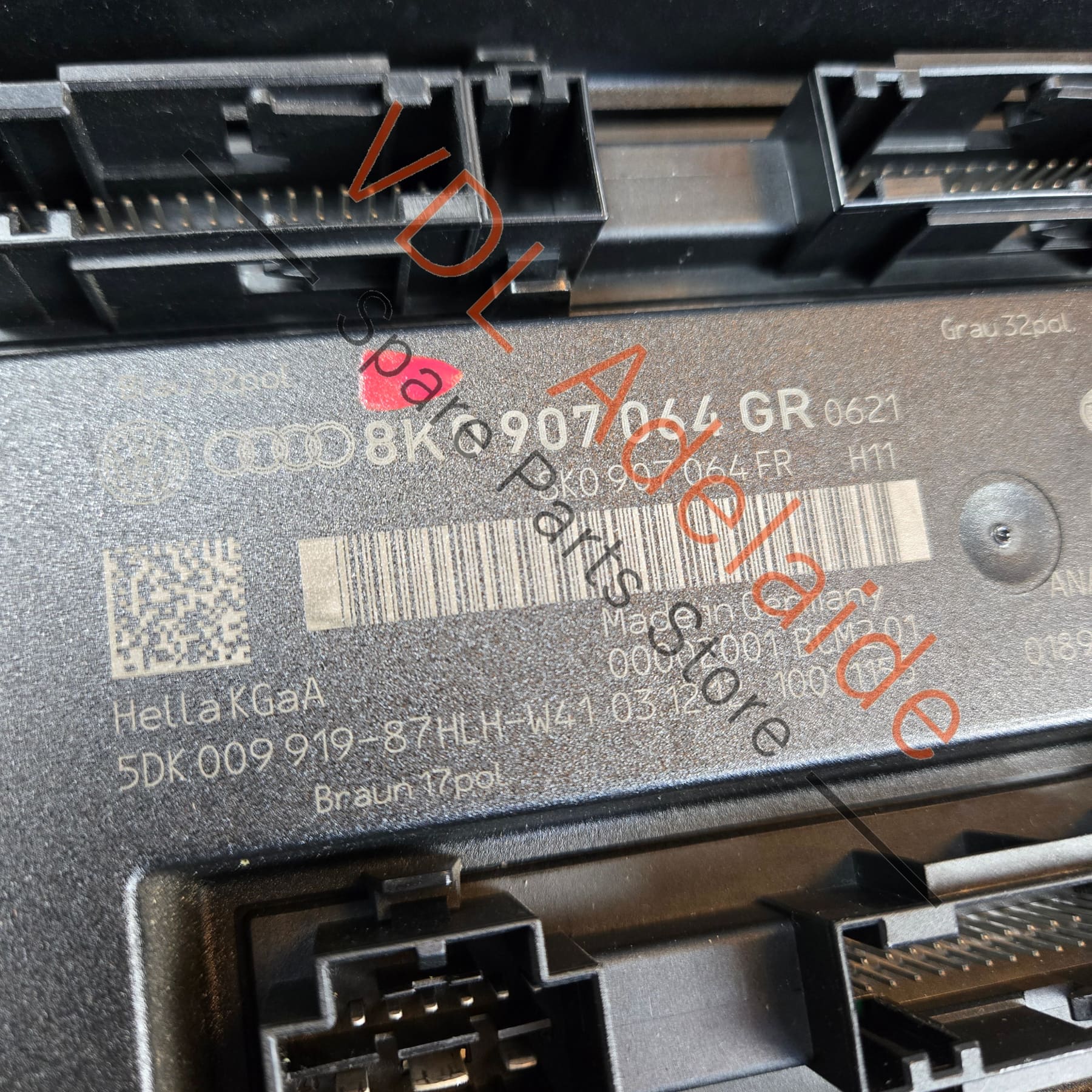 8K0907064GR    Audi RS5 Central Control Unit BCM Convenience Module 8K0907064KR 8K0907064GR