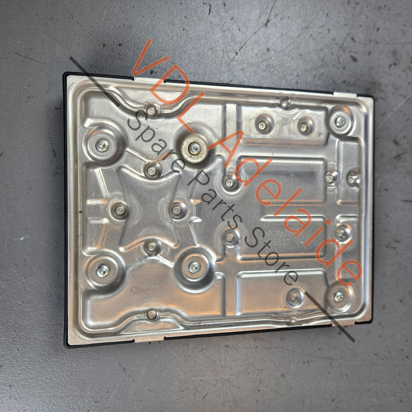 8K0907063DJ 8K0907063DL   Audi RS5 Central Control Unit Onboard Supply Convenience Module 8K0907063DJ 8K0907063DL