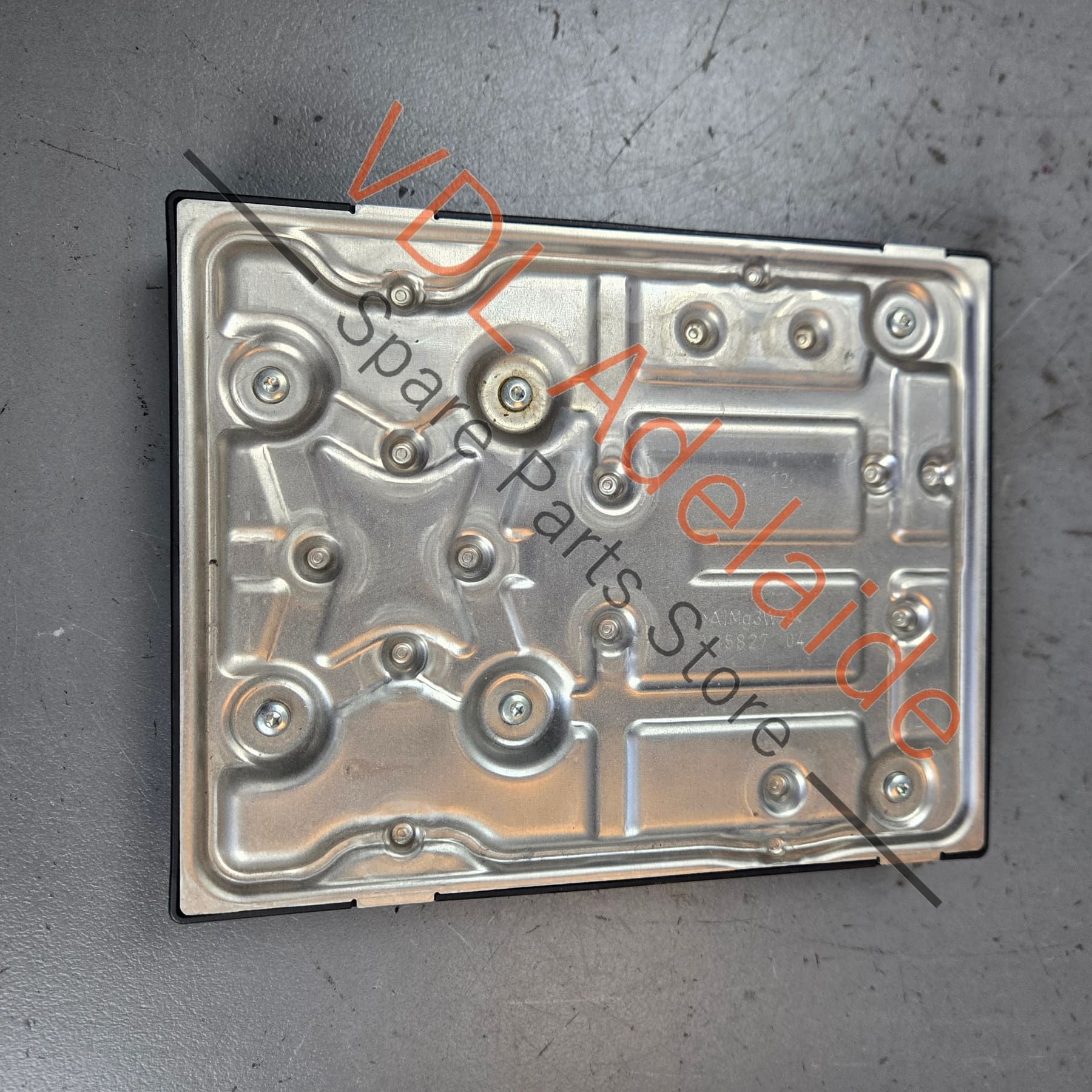 8K0907063DJ 8K0907063DL   Audi RS5 Central Control Unit Onboard Supply Convenience Module 8K0907063DJ 8K0907063DL
