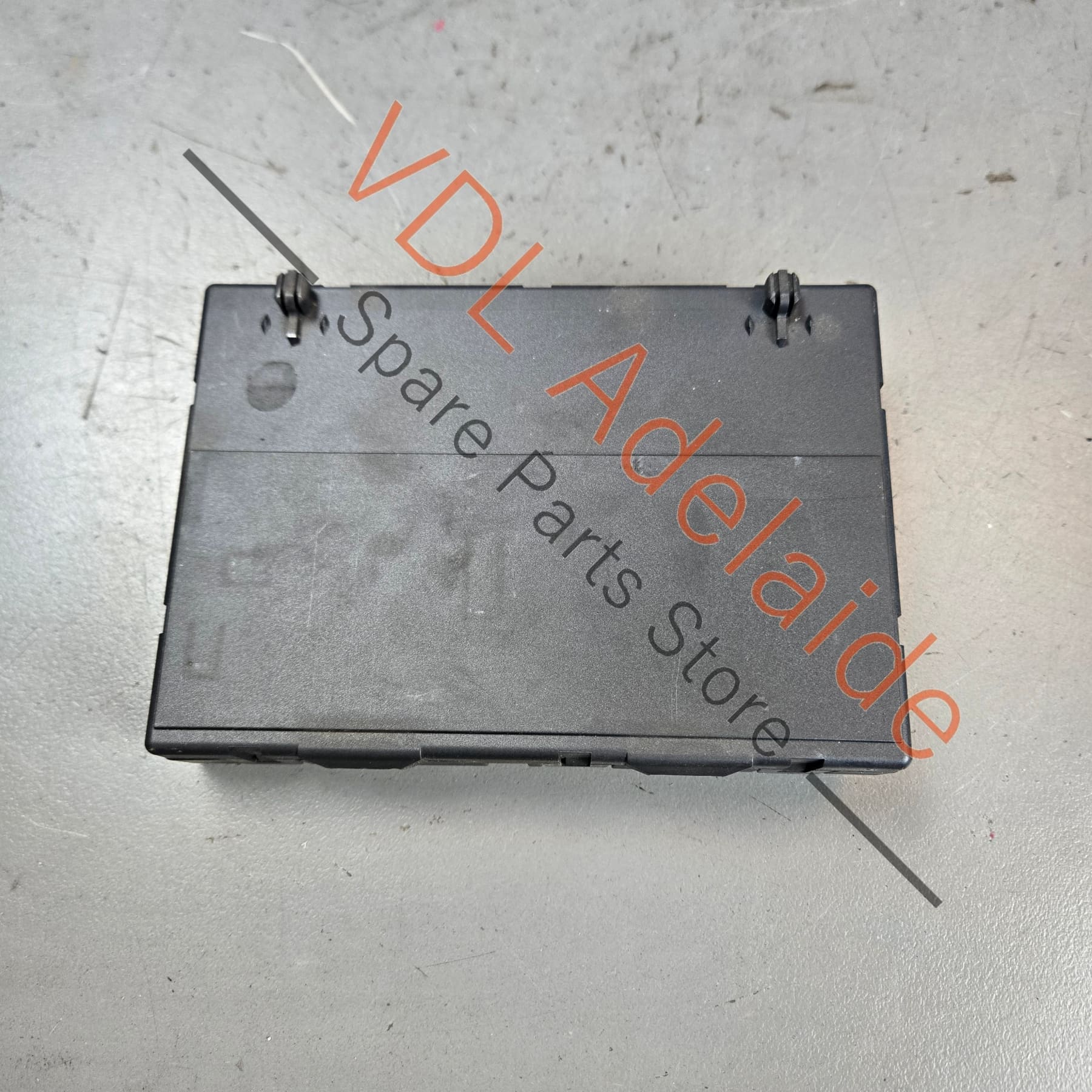 8T0959760E    Audi RS5 Power Seat Control Module 8T0959760E