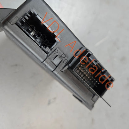 8R0907468P    Audi A5 S5 RS5 Diagnosis Interface for Data Bus Gateway Module 8R0907468P