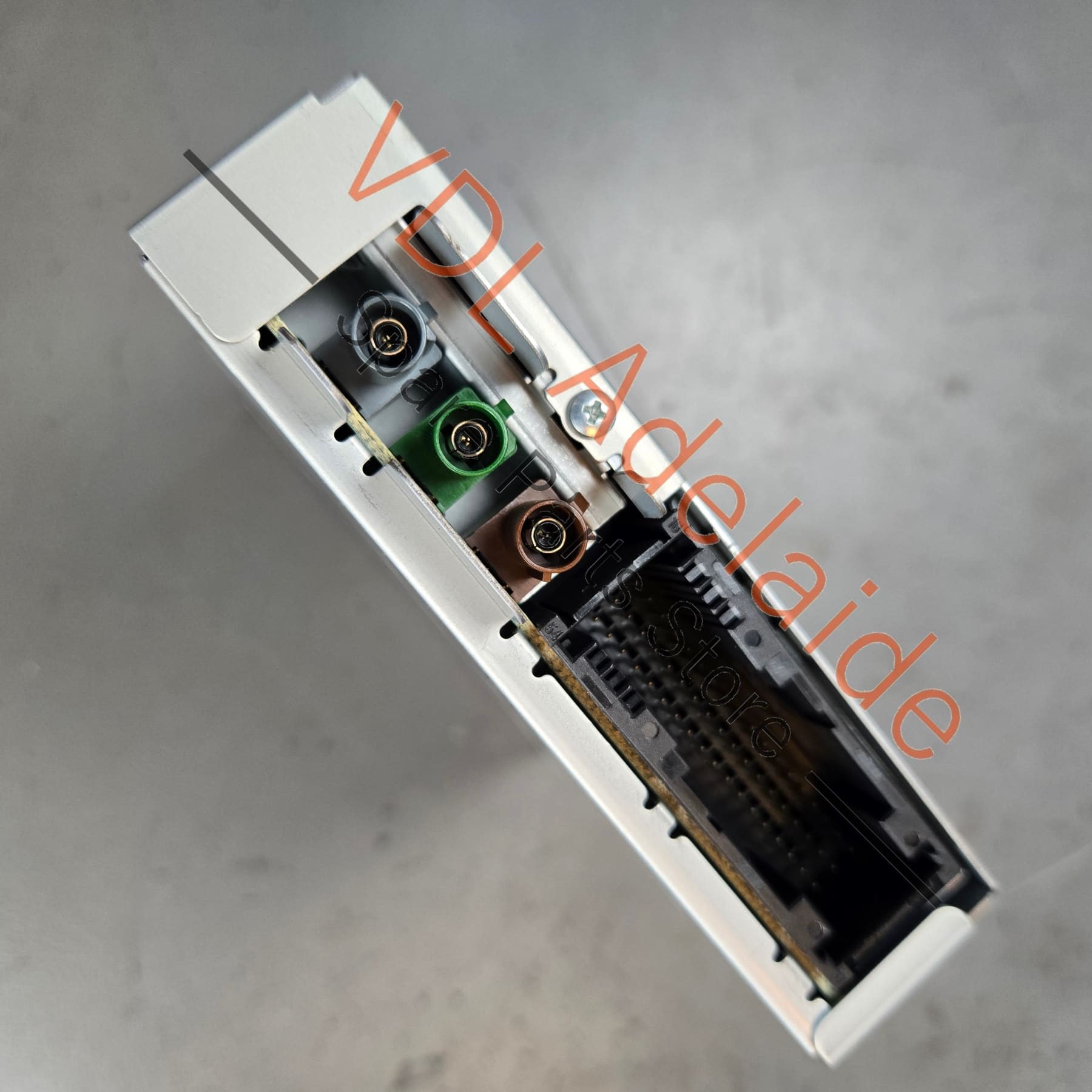 8T0907441C    Audi RS5 Control Unit Module for Reversing Camera System 8T0907441C