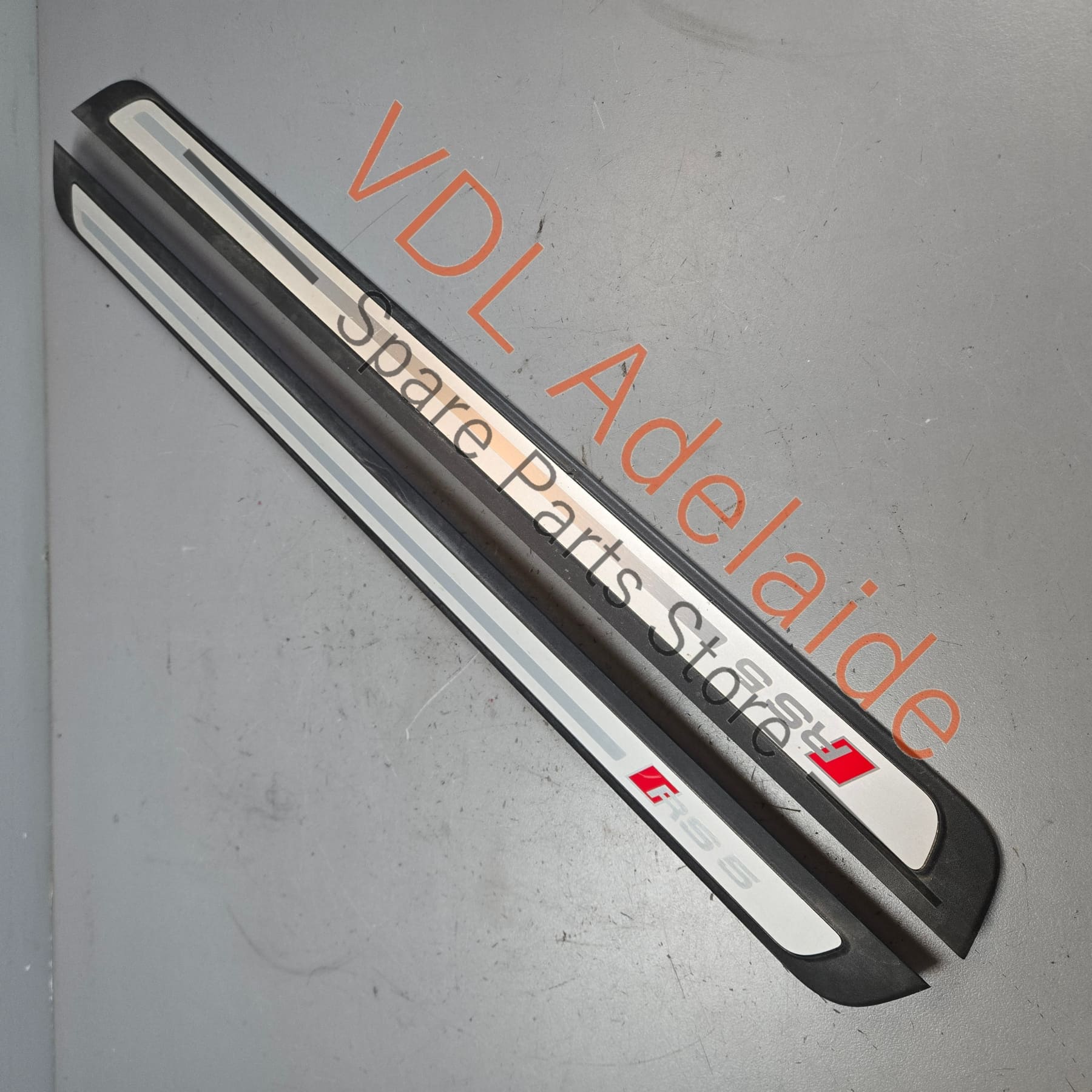 8T0853373M01C 8T0853374M01C   Audi RS5 Door Sill Trim Strip Scuff Plates 8T853373M 8T853374M Left & Right