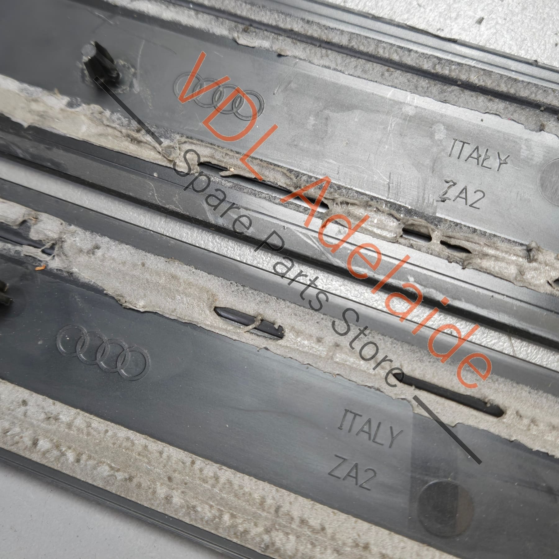 8T0853373M01C 8T0853374M01C   Audi RS5 Door Sill Trim Strip Scuff Plates 8T853373M 8T853374M Left & Right