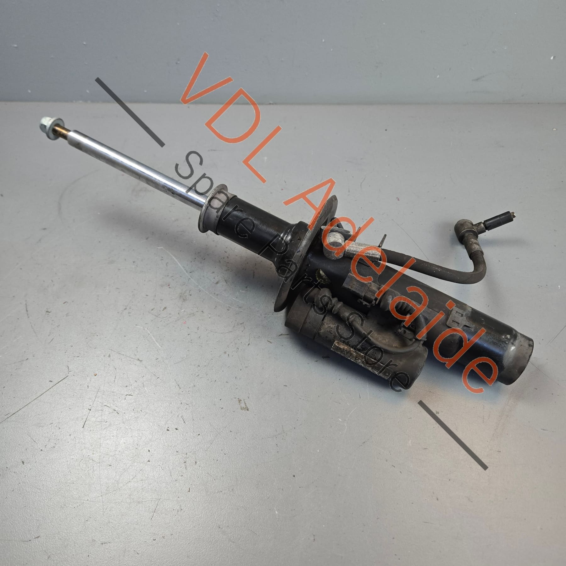 8K0412020    Audi RS4 RS5 Front Right Shock Absorber Mag Ride Electronic Adaptive 8K0412020