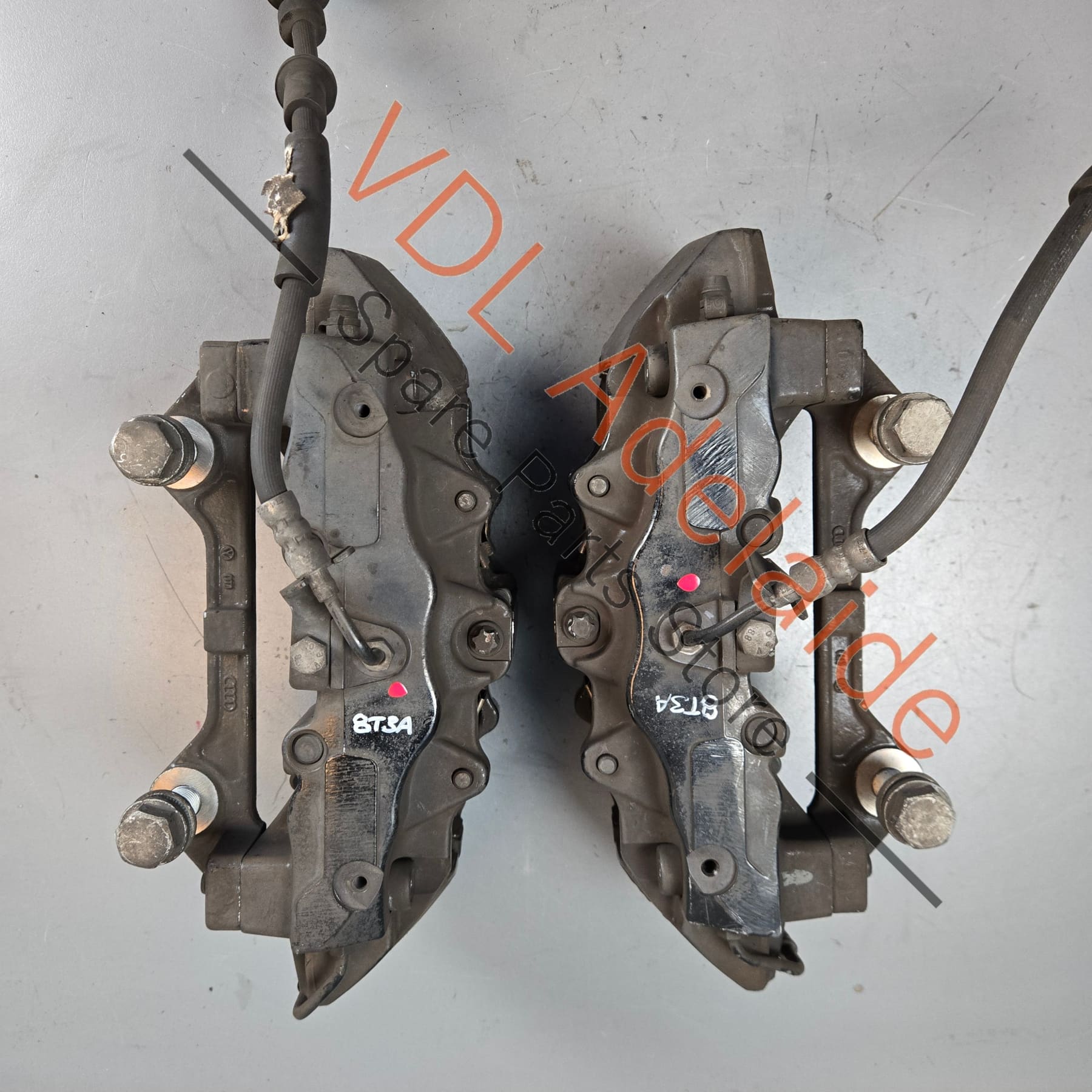 8T0615107 8T0615108   Audi R8 RS4 RS5 8 Piston Front Brake Caliper Pair for 365 x 34mm rotor 8T0615107 8T0615108