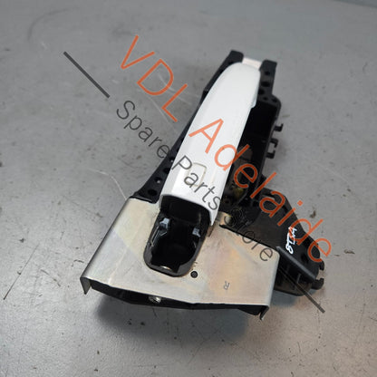 4G8927753B 8T0837205A 
8T2837886B  Audi RS5 Right Side Door Handle with Sensor 8T0837205A 4G8927753B 8T2837886B