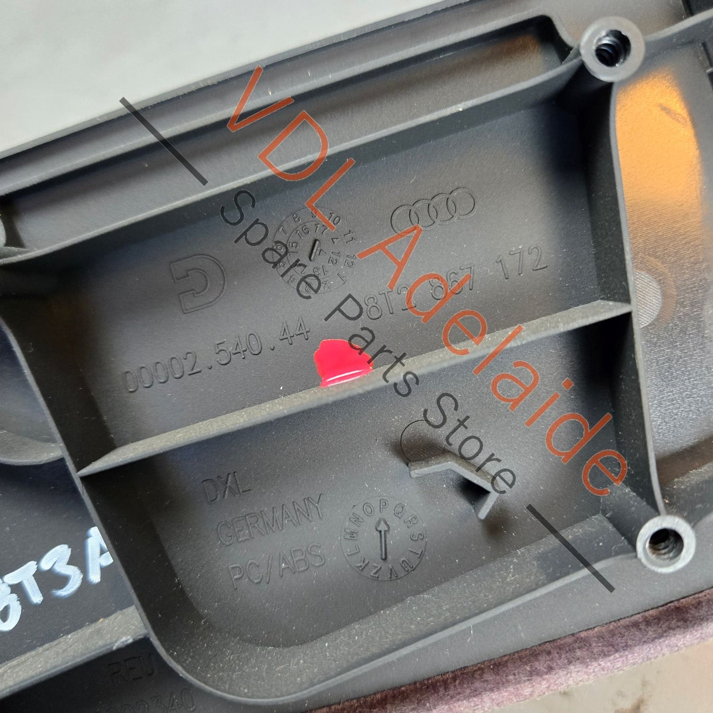 8T2867174AWJC 8T2867172A   Audi RS5 Right Side Arm Rest Trim Interior Door Handle Grip Leather 8T2867172A 8T2867174A WJC