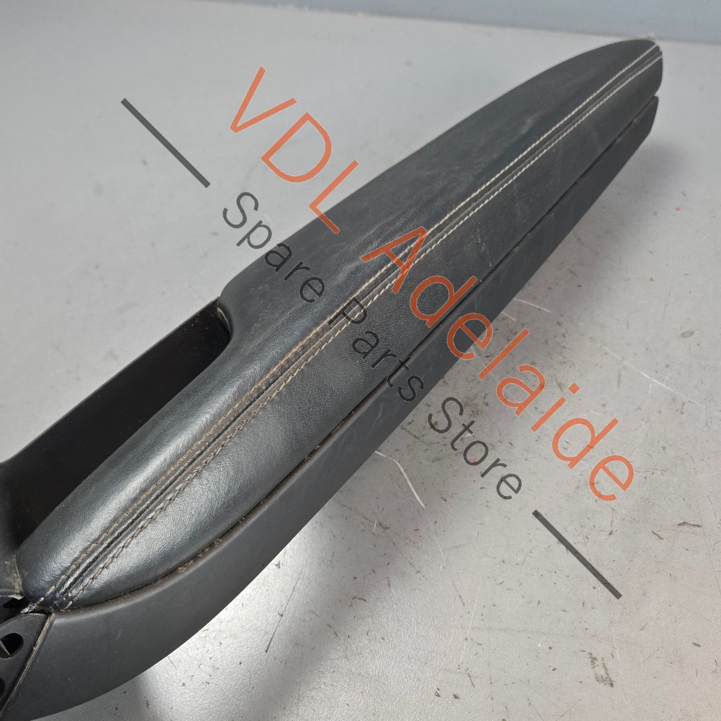 8T2867174AWJC 8T2867172A   Audi RS5 Right Side Arm Rest Trim Interior Door Handle Grip Leather 8T2867172A 8T2867174A WJC