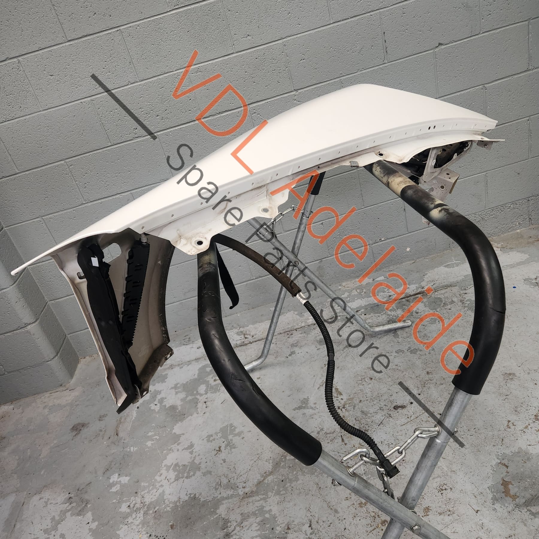 97050303104GRV 97050303104   Porsche Panamera 970 Front Left Fender Wing Panel 97050303104GRV 97050303104 Carrara White B9A / B4